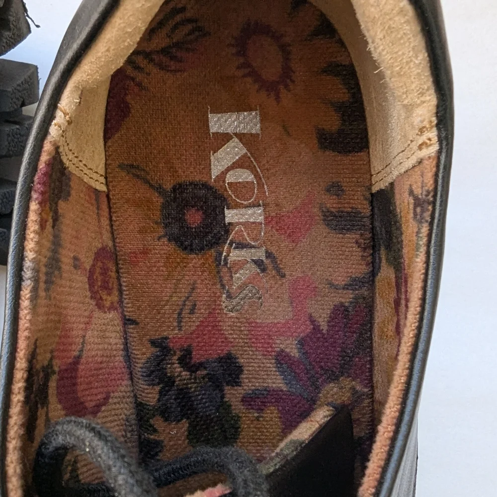 Korks Veda Lug Sole Platform Derby Size 9.5M Black